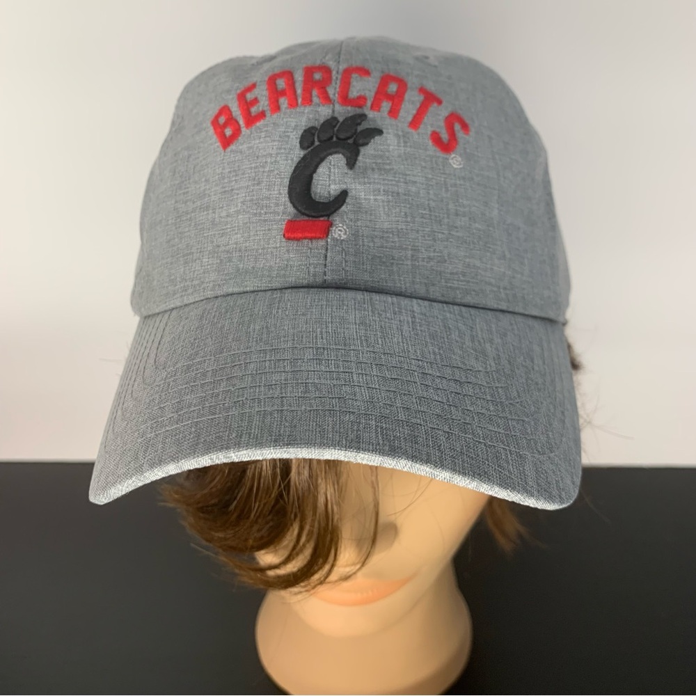 NWT UC University Cincinnati Bearcats C-Paw Adjustable Hat Cap